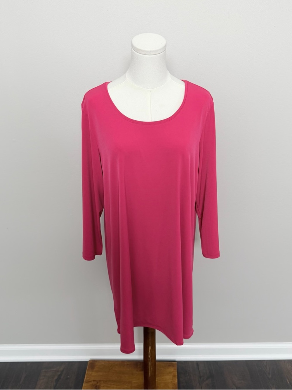 Susan Graver Top Tunic Liquid Knit Stretch Slinky Travel Lagenlook Resort Pink